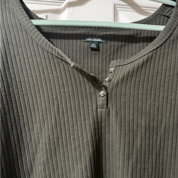 Women's Wild Fable Long Sleeve Crop Top - Picture 4 of 7